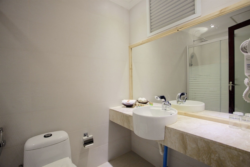 Kaani Grand Seaview 62/63