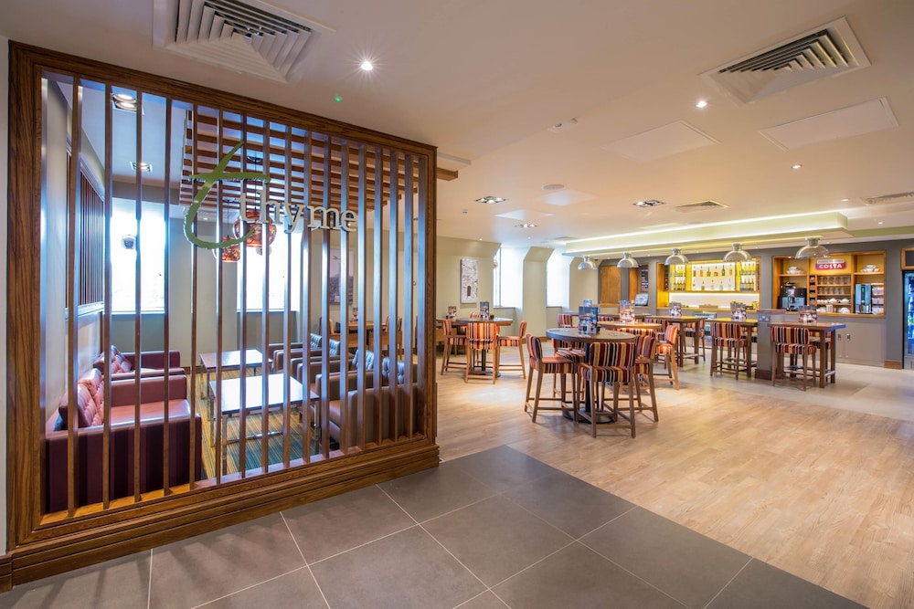 Premier Inn Telford (The International Centre) 38/43