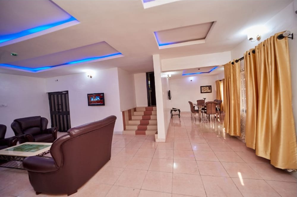 Eemjm Hotels And Suites Limited 35/42