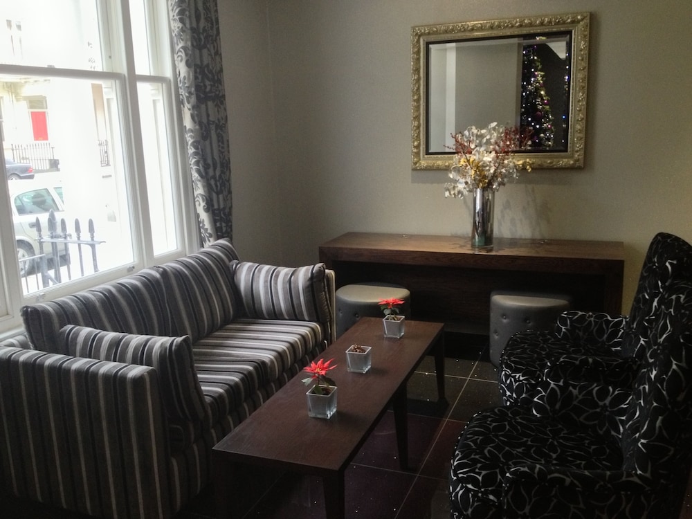The Belgrave 34/50