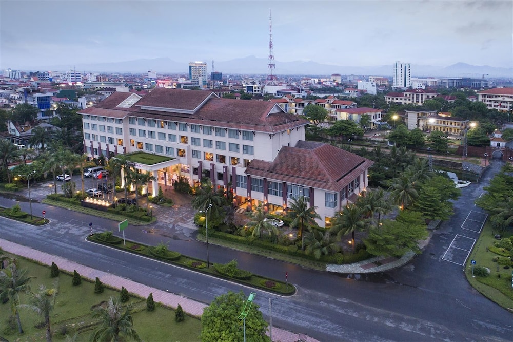 Saigon Quangbinh Hotel And Resort 4/58