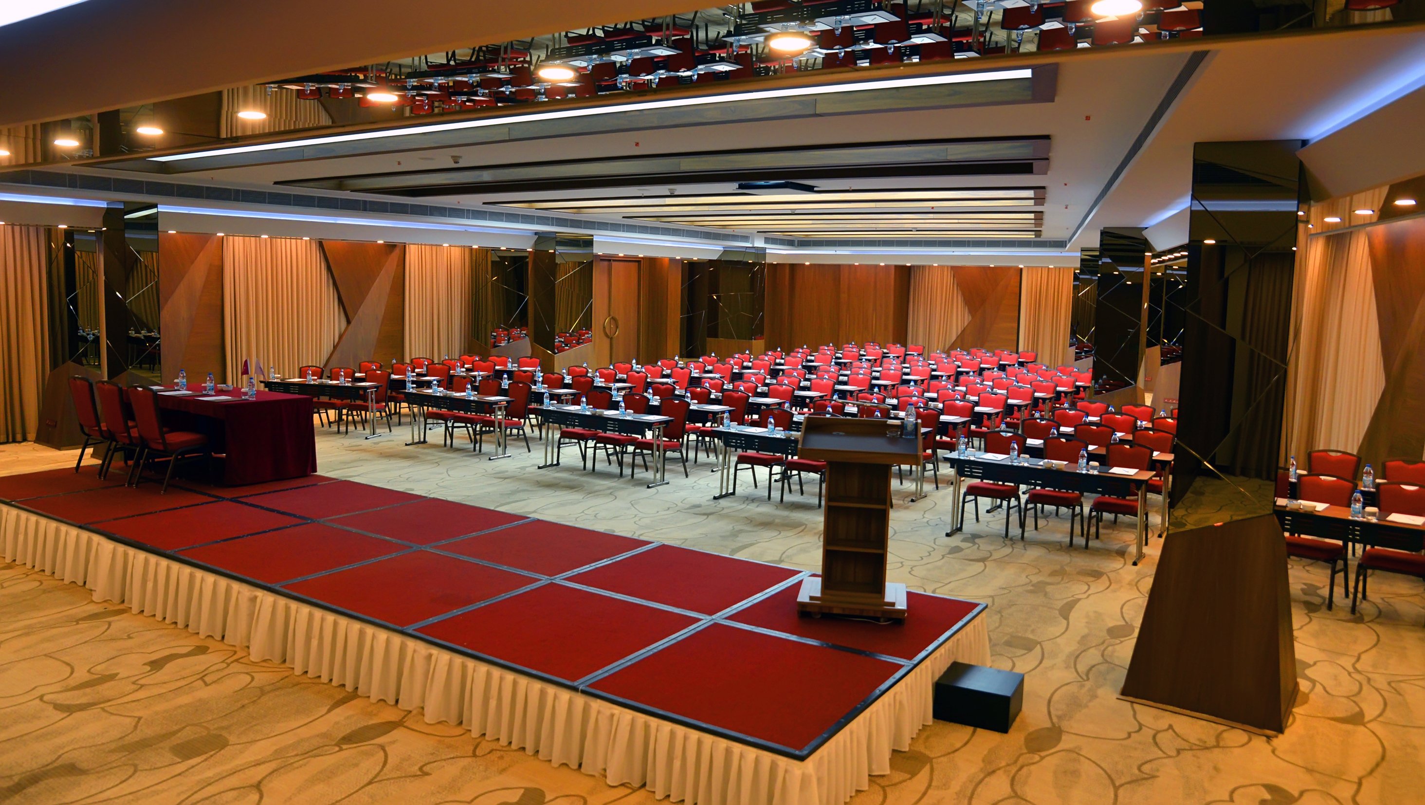 Crowne Plaza Istanbul Harbiye Hotel 25/50