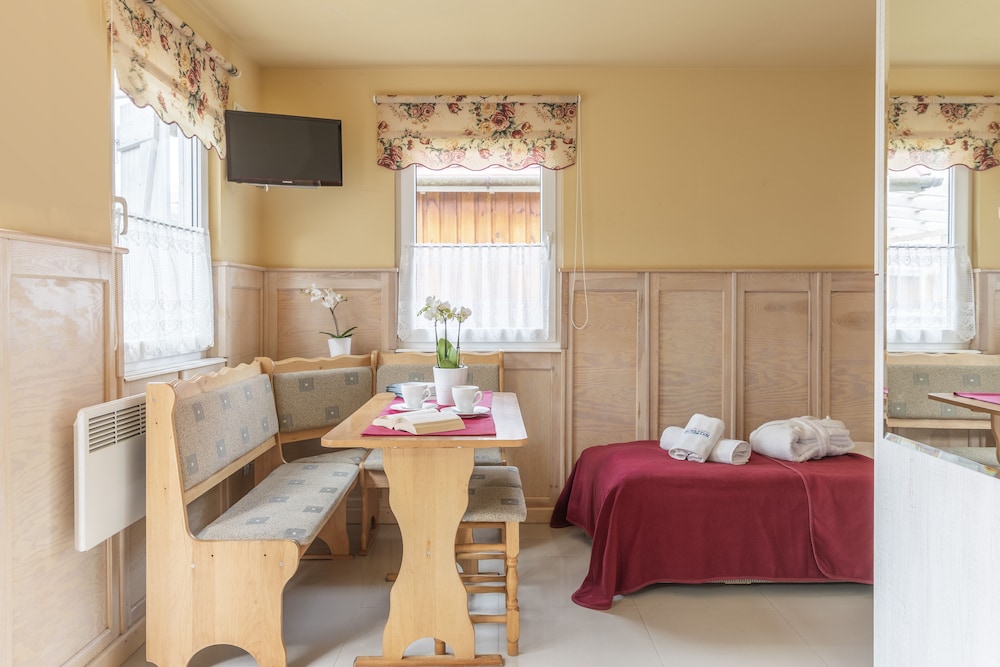 Bursztyn Medical Spa & Wellness 47/74
