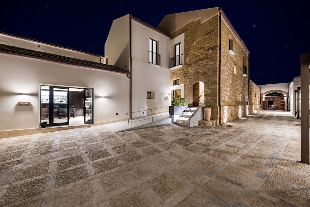 Baglio Soria Resort & Wine Experience 62/70