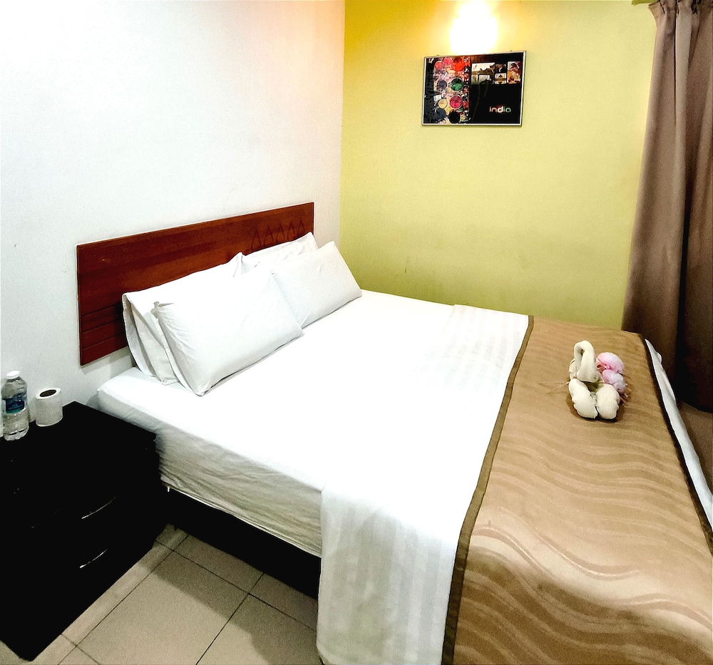 OYO 90906 Rumah Rehat Awana 31/45