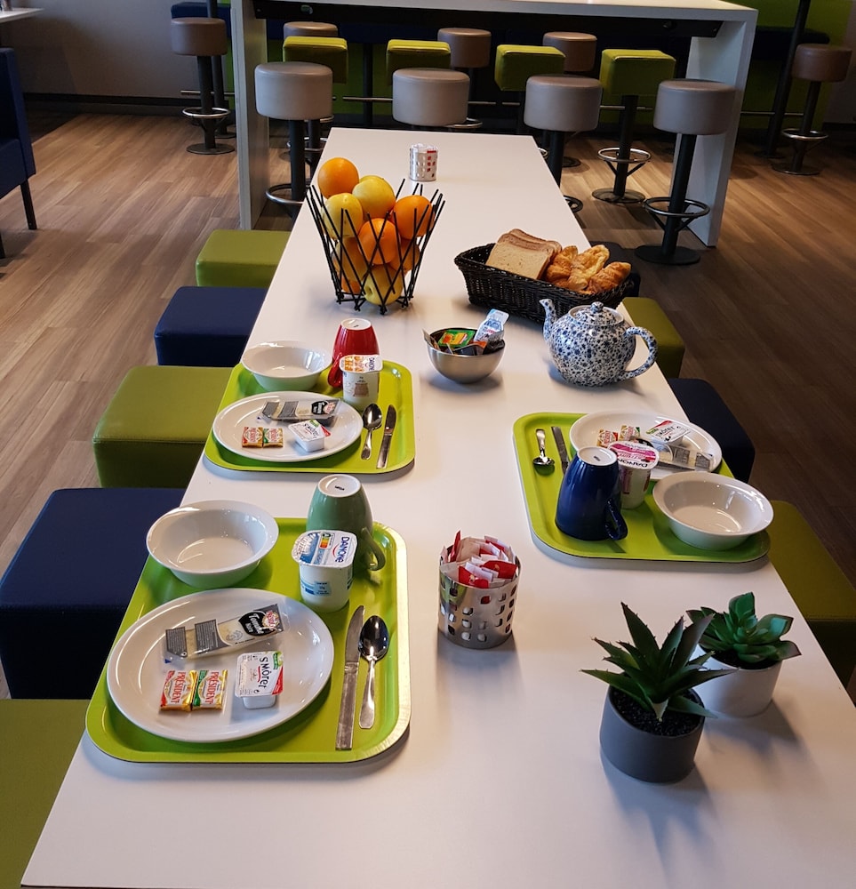Ibis Budget Paris Porte De Vanves 49/61