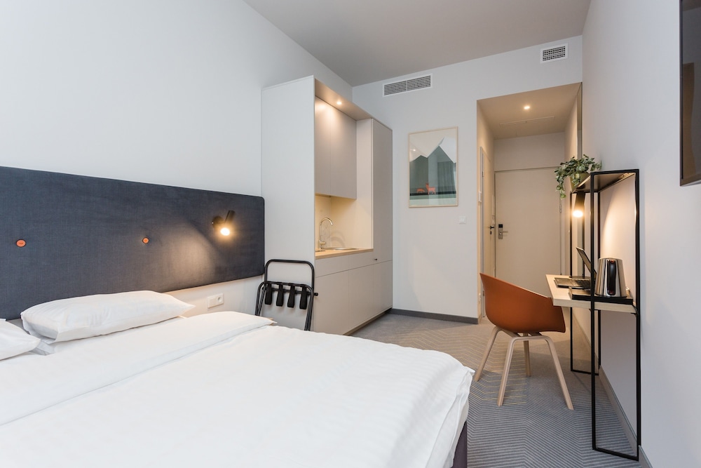 Platinum Hotel And Residence Wilanow 16/50