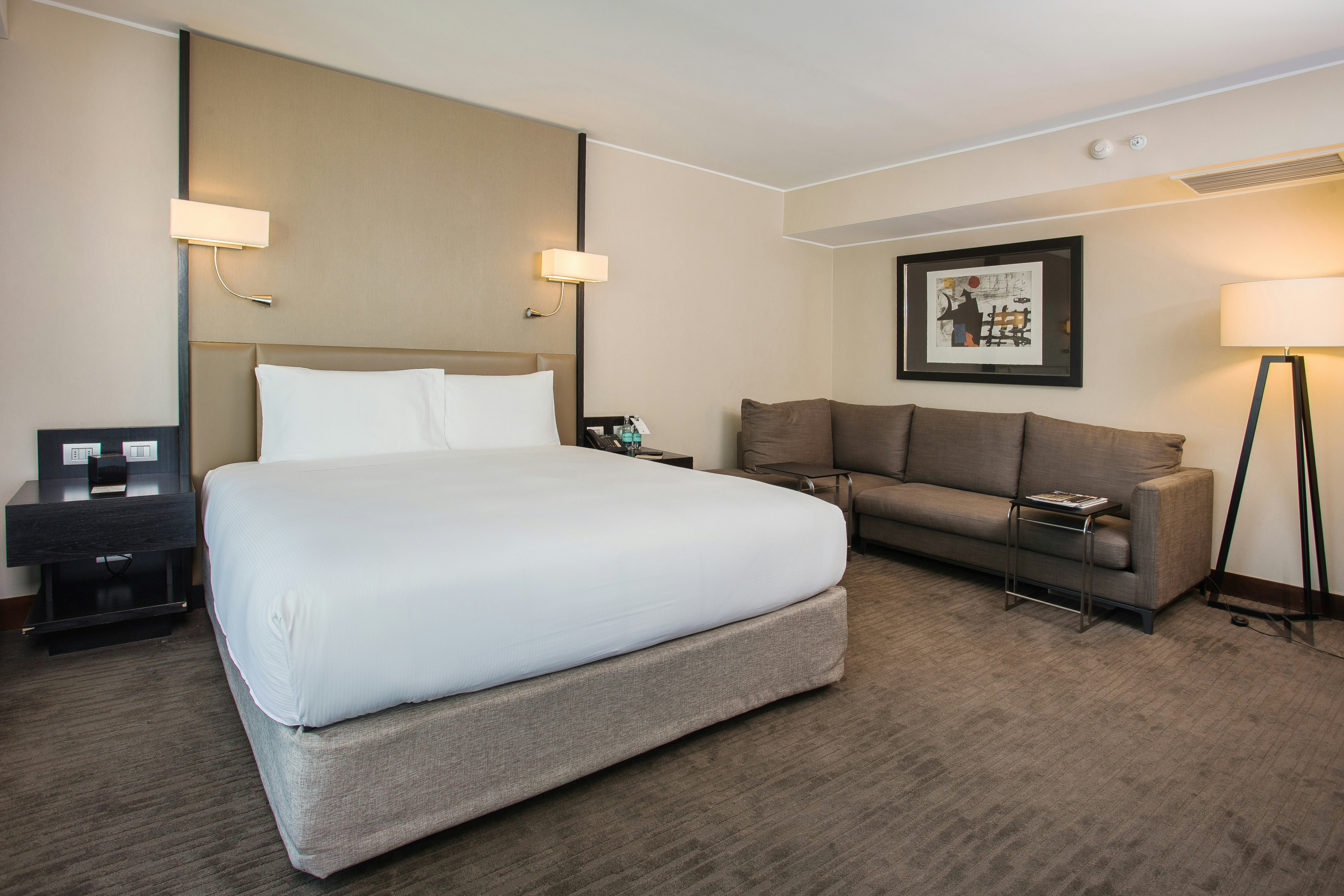 DoubleTree by Hilton Hotel Santiago Vitacura 15/65