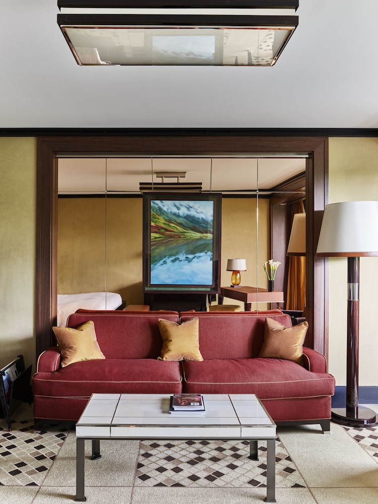 45 Park Lane Dorchester Collection 35/47