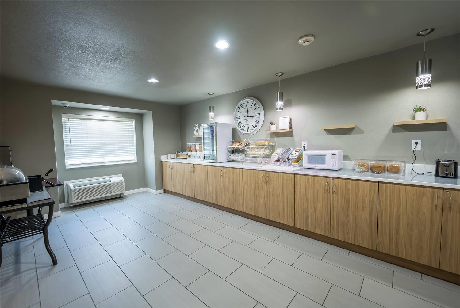 Microtel Inn & Suites by Wyndham Cheyenne 3/31