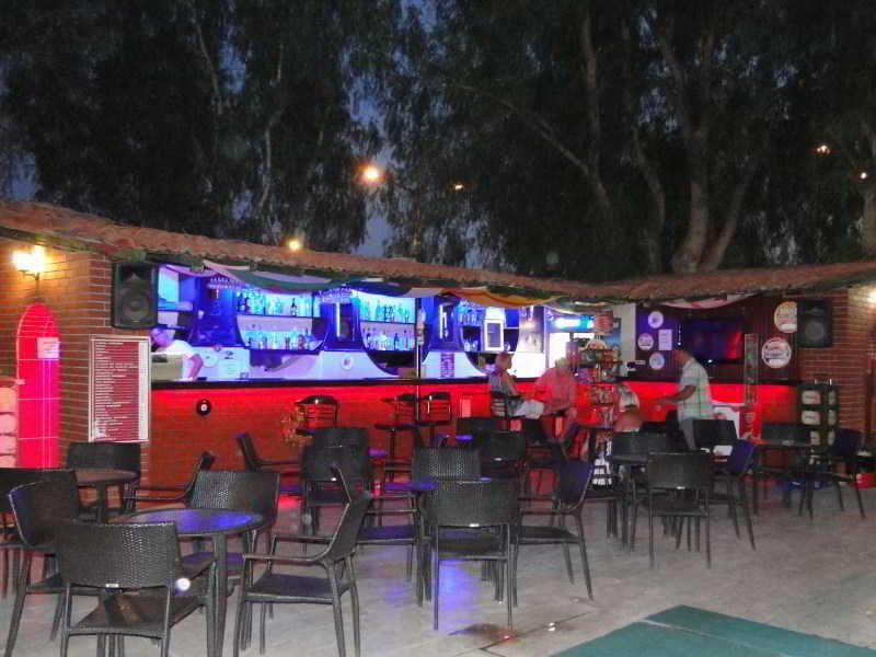 Panormos Hotel 32/41