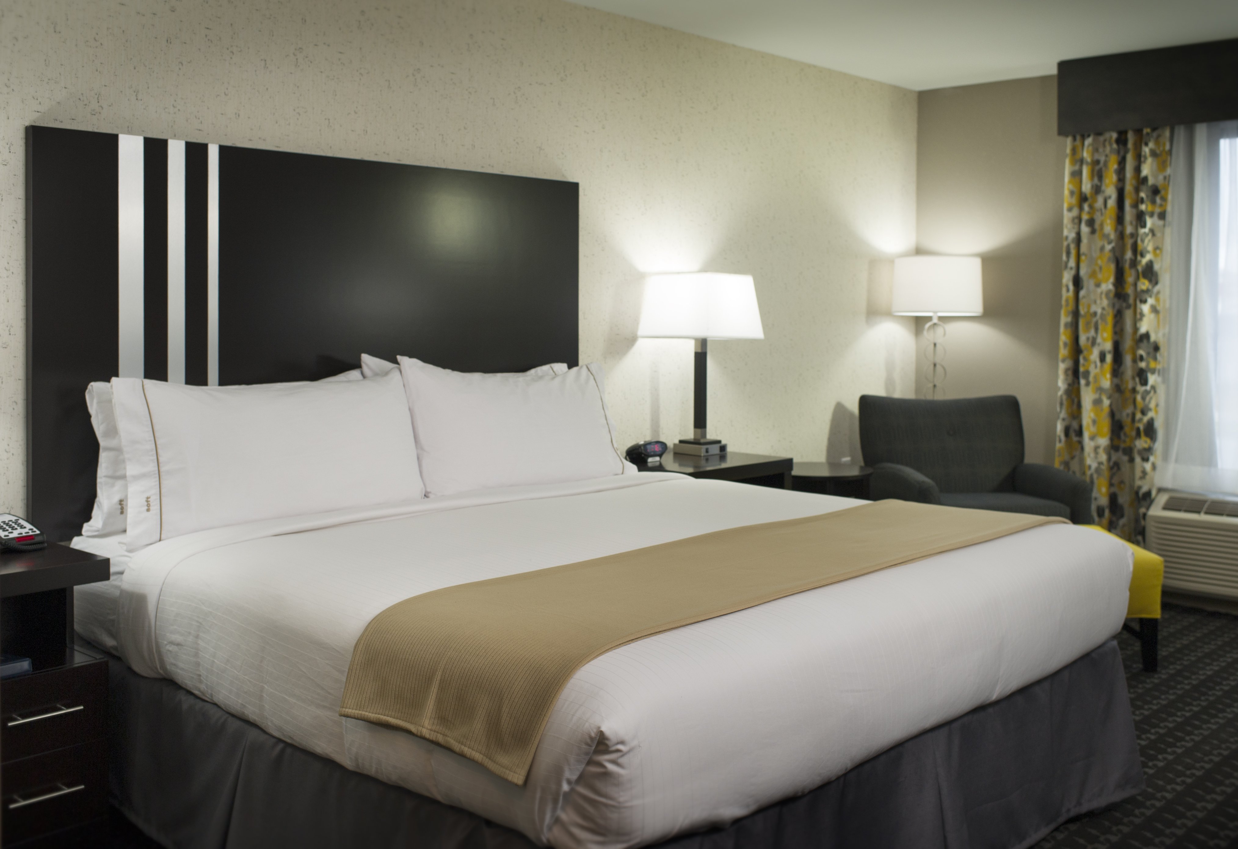 Leisure, King Bed