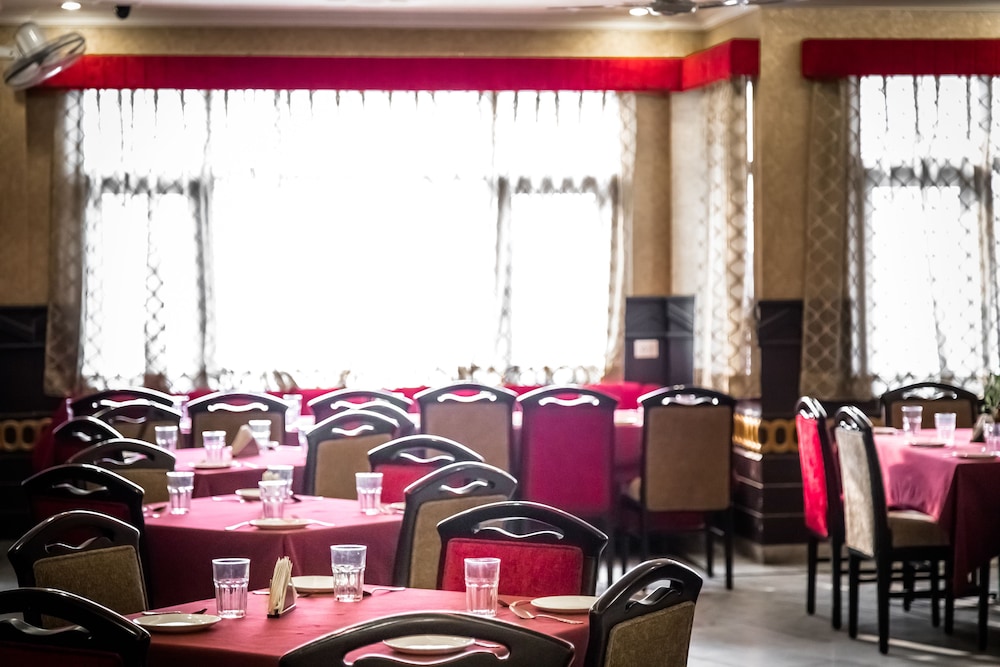 Le Grand Hotel 25/35