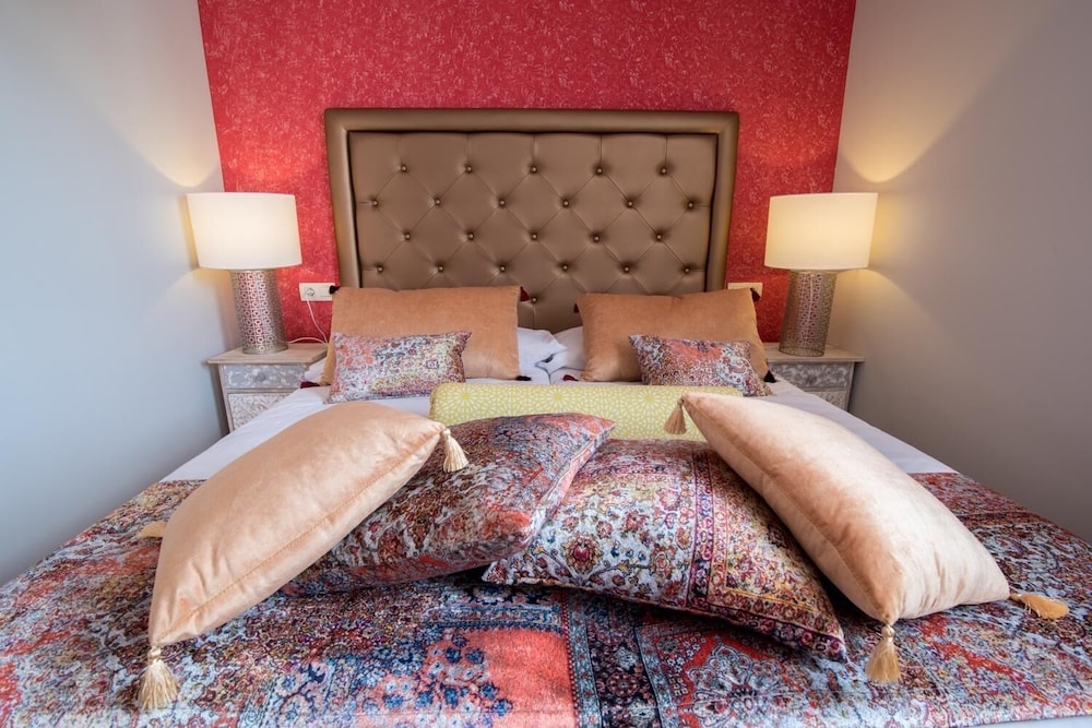 Alhambra Boutique by TAM Resorts 15/50