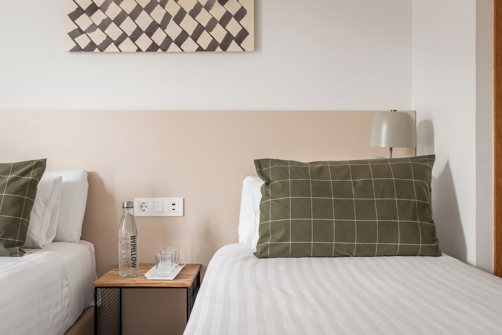 غرفة ثلاثية بثلاثة أسرّة، Hotel Margarit 10/10