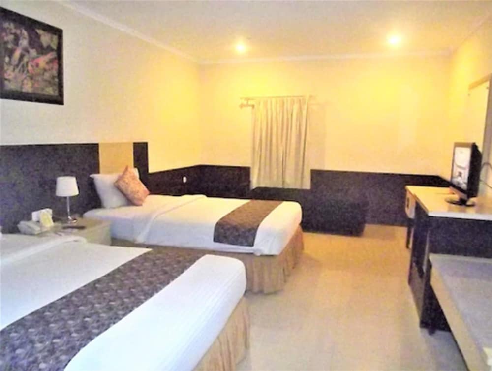 Mandarin Hotel Pekalongan 27/51