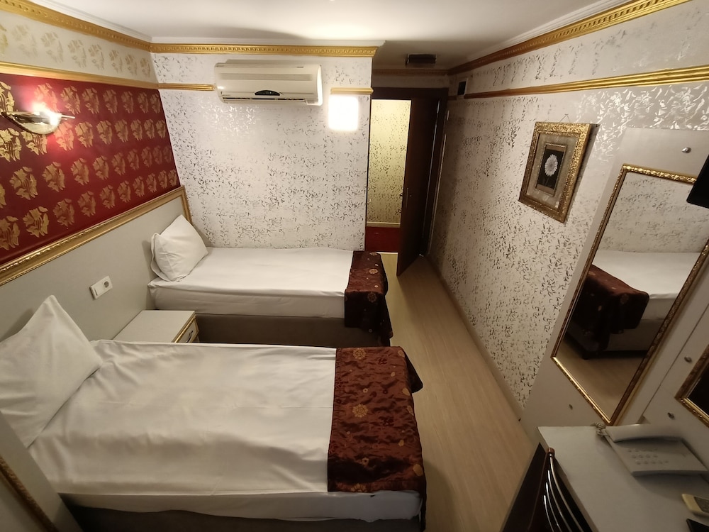 Boutique Dedem Hotel 48/68