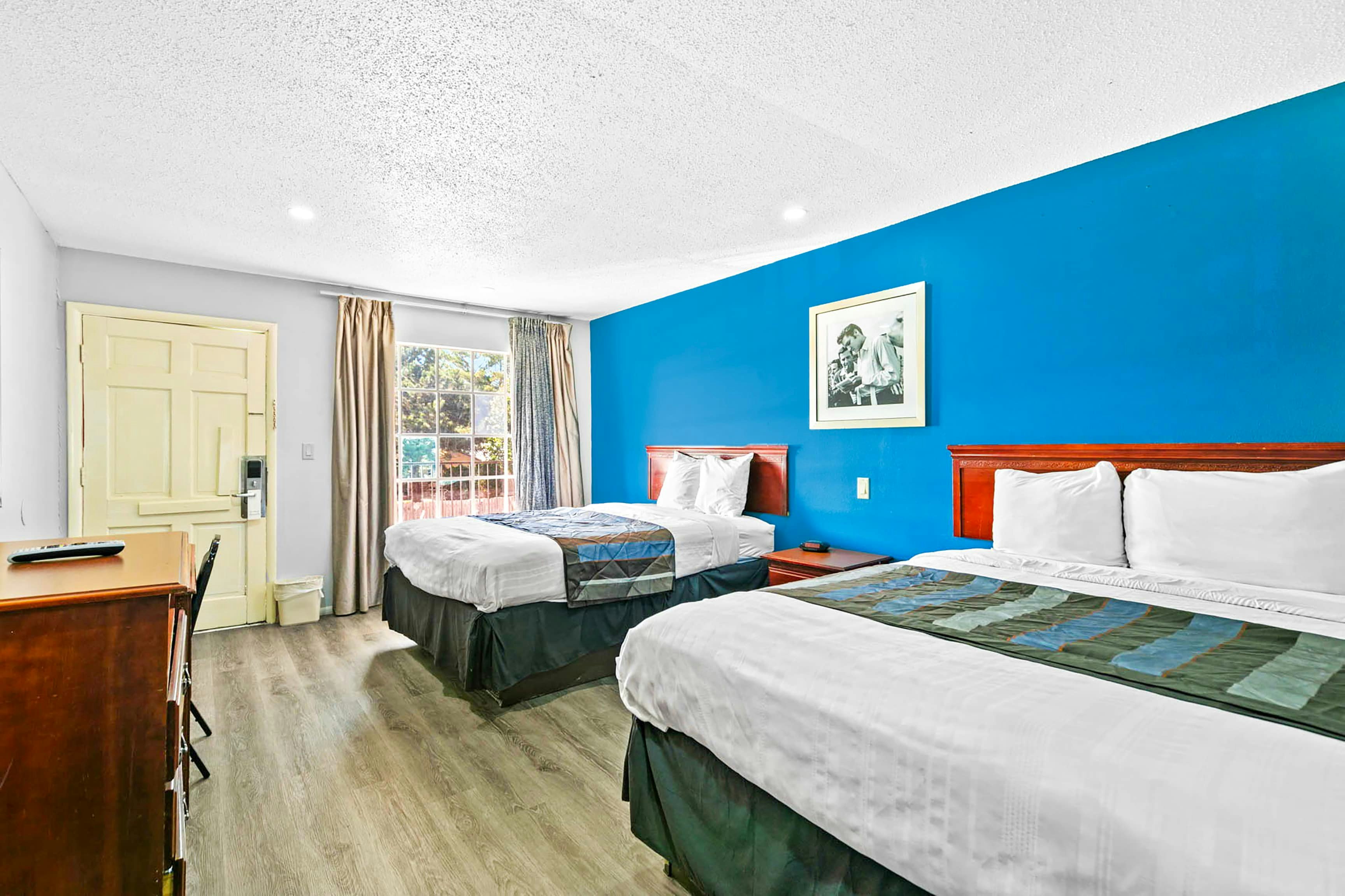 Jeffersonian Motor Inn by Townhouse, Prentiss MS 28/59