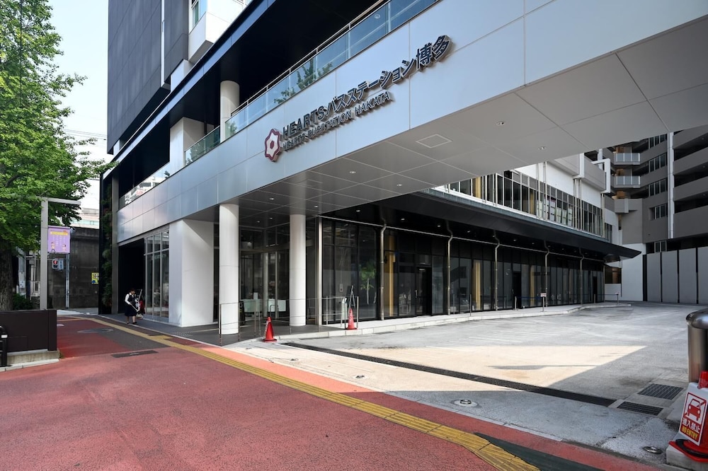 Hearts Capsule Hotel And Spa 26/28