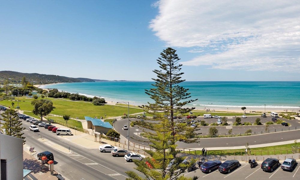 Cumberland Lorne Resort 53/59