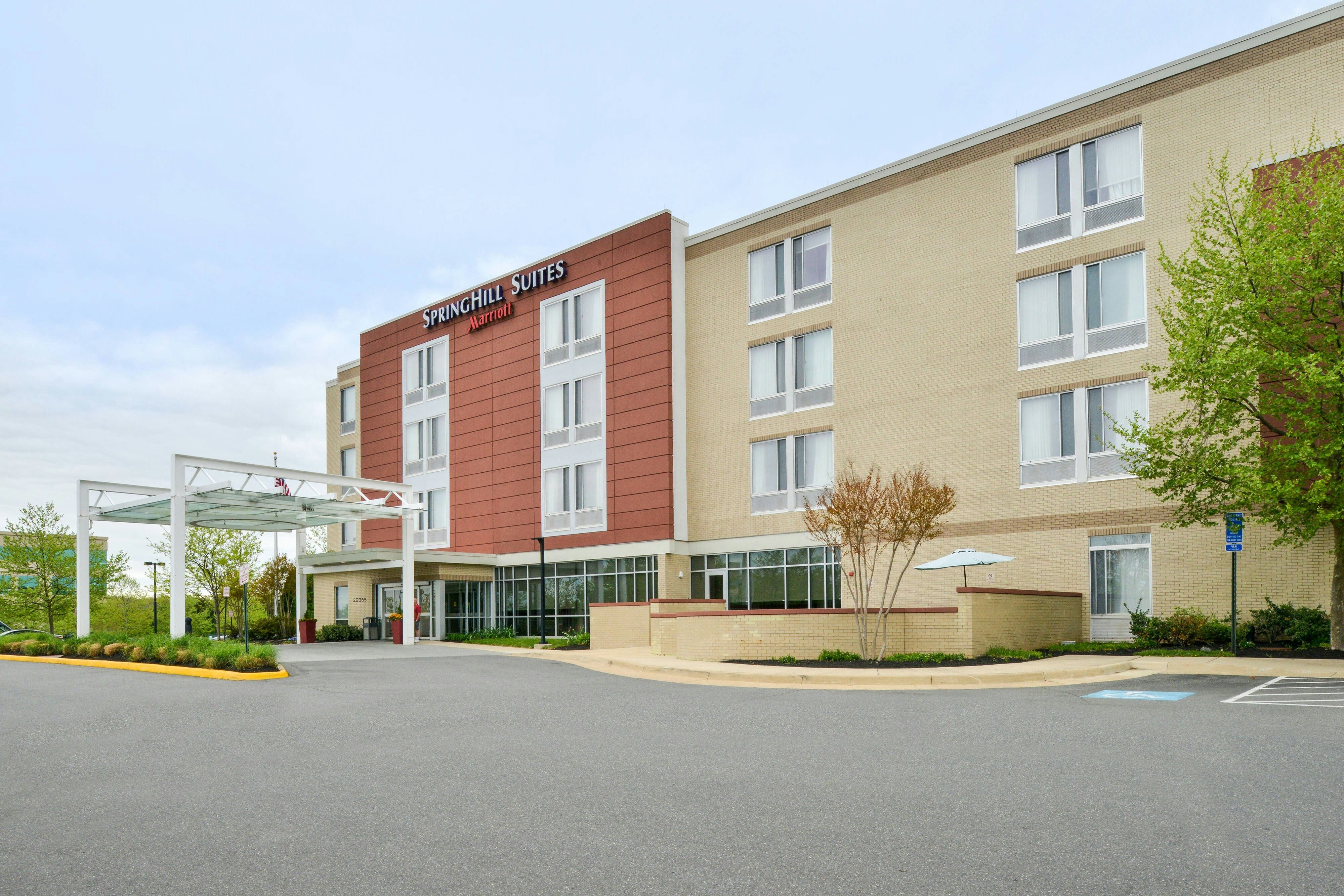 SpringHill Suites by Marriott Ashburn Dulles North 1/11