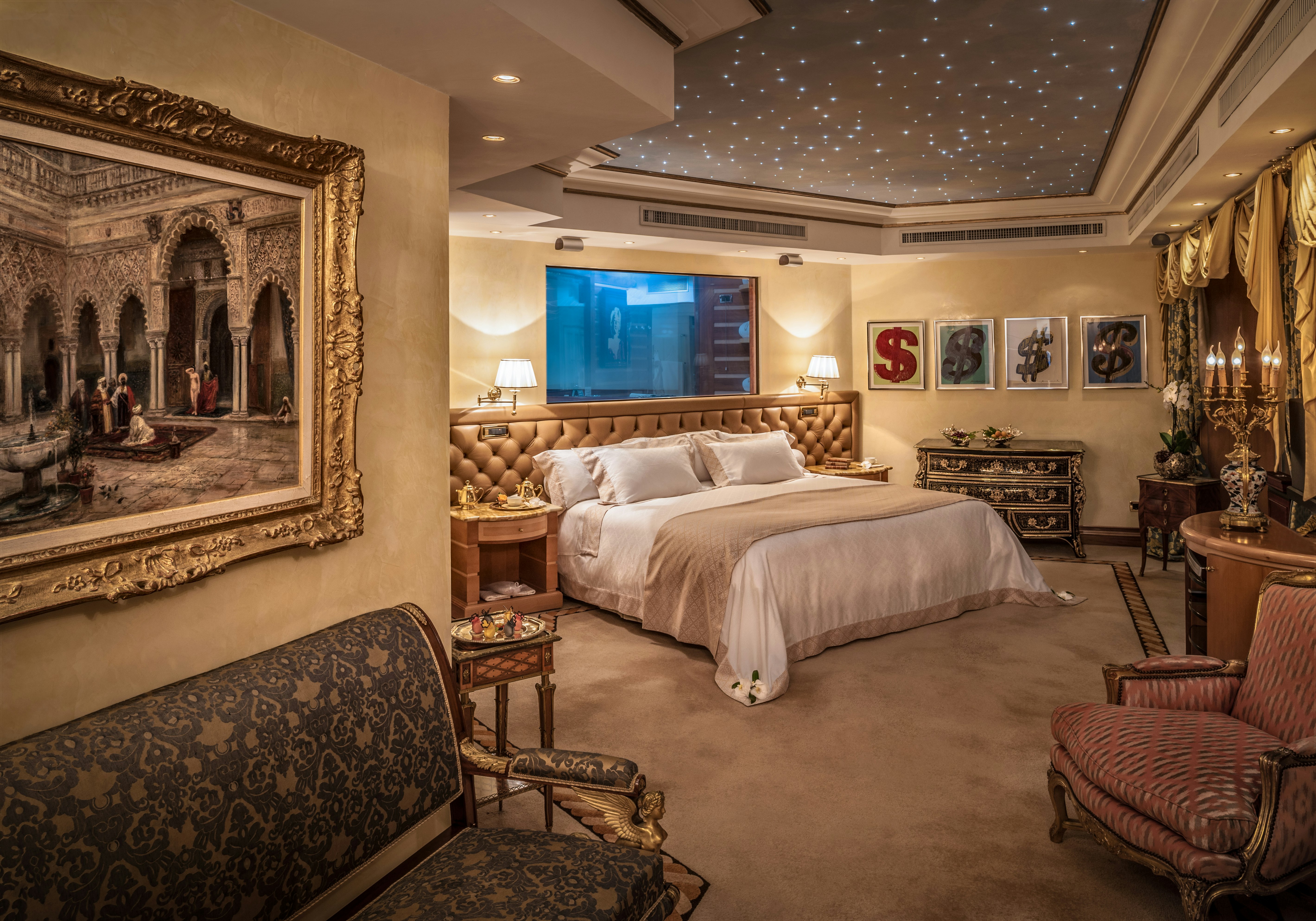 PENTHOUSE SUITE