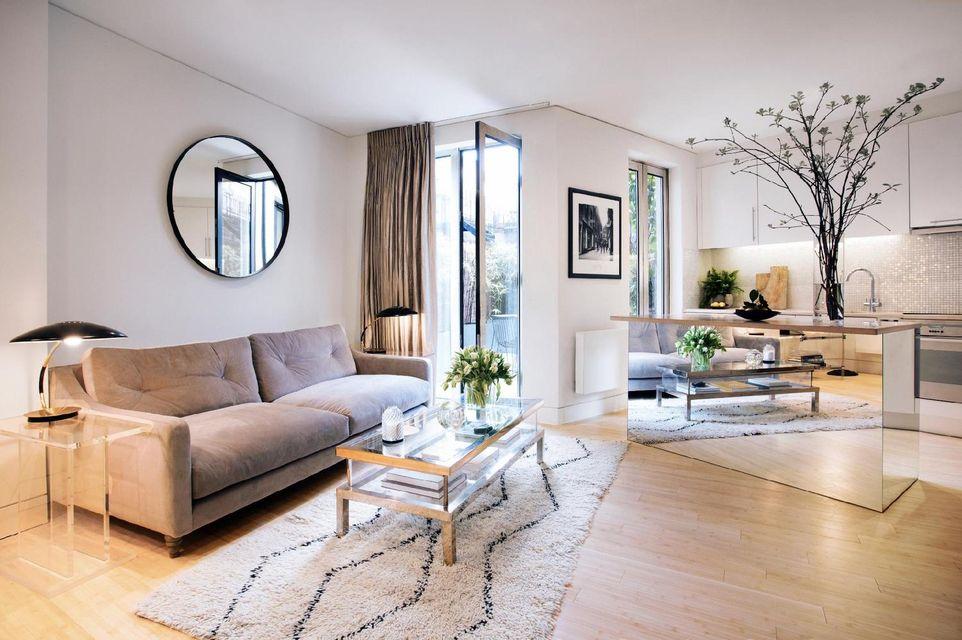 1 BEDROOM, EXECUTIVE, APARTMENT