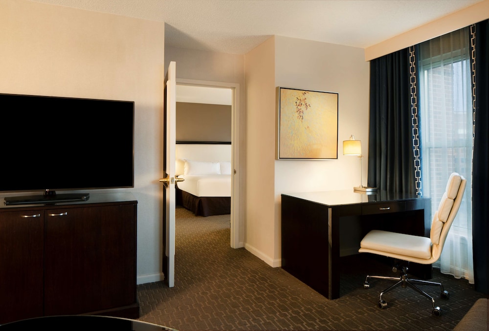 Hilton Alexandria Old Town 44/74