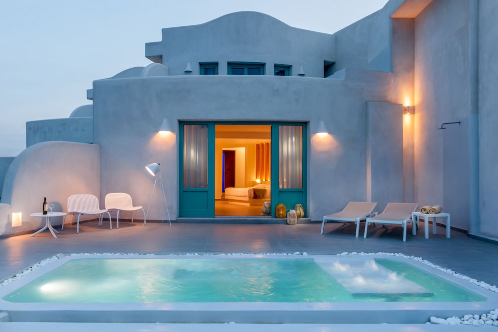 Avatar Suites 15/31