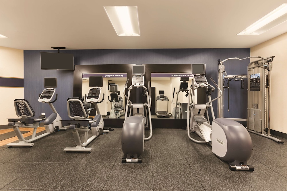 Hampton Inn Chicago Downtown N Loop Michigan Ave Il 28/52