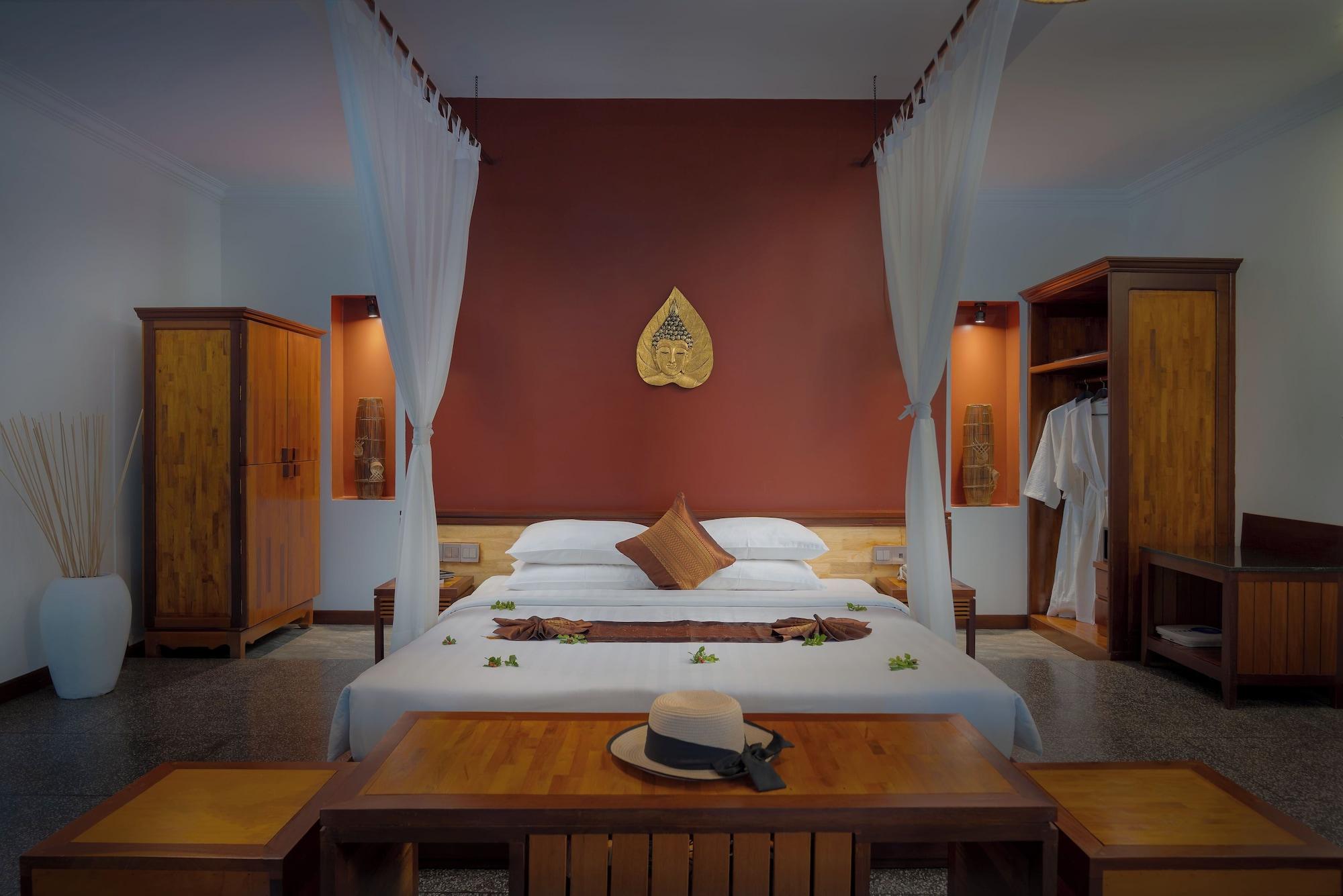 Private, Suite, Pool View