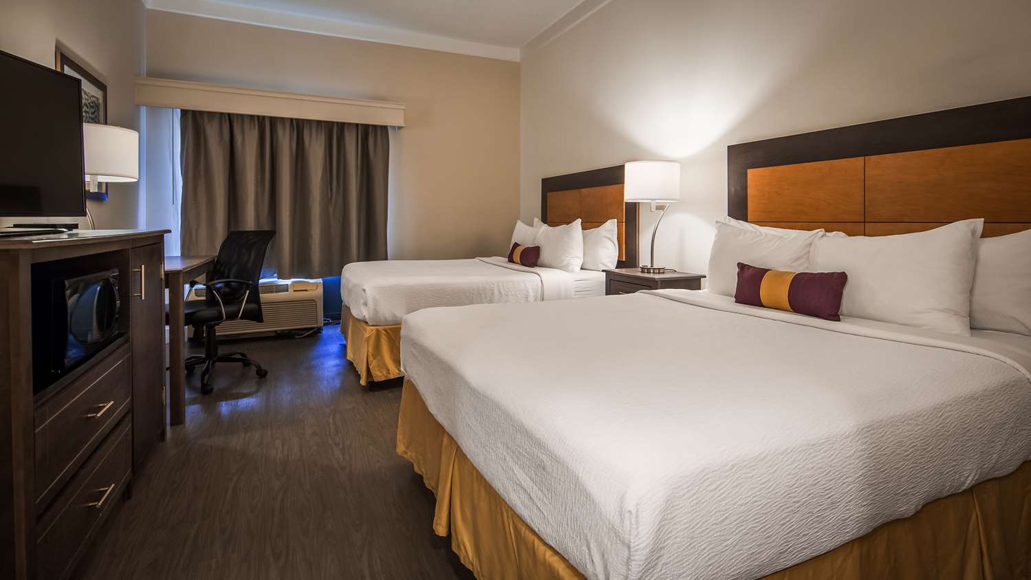 ROOM, 2 QUEEN BEDS
