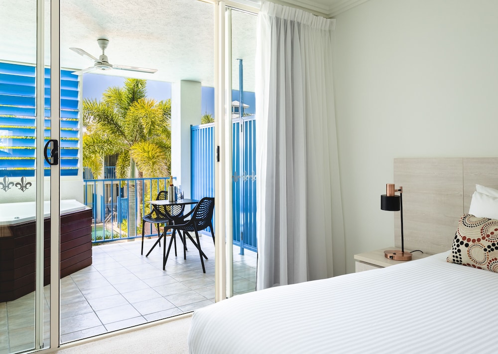 Silkari Lagoons Port Douglas 20/67