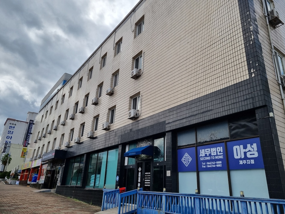 Miju Hotel 6/50