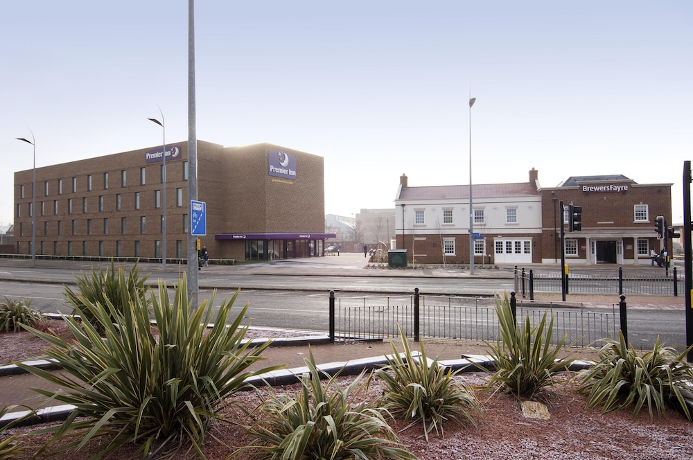 Premier Inn London Dagenham 46/54