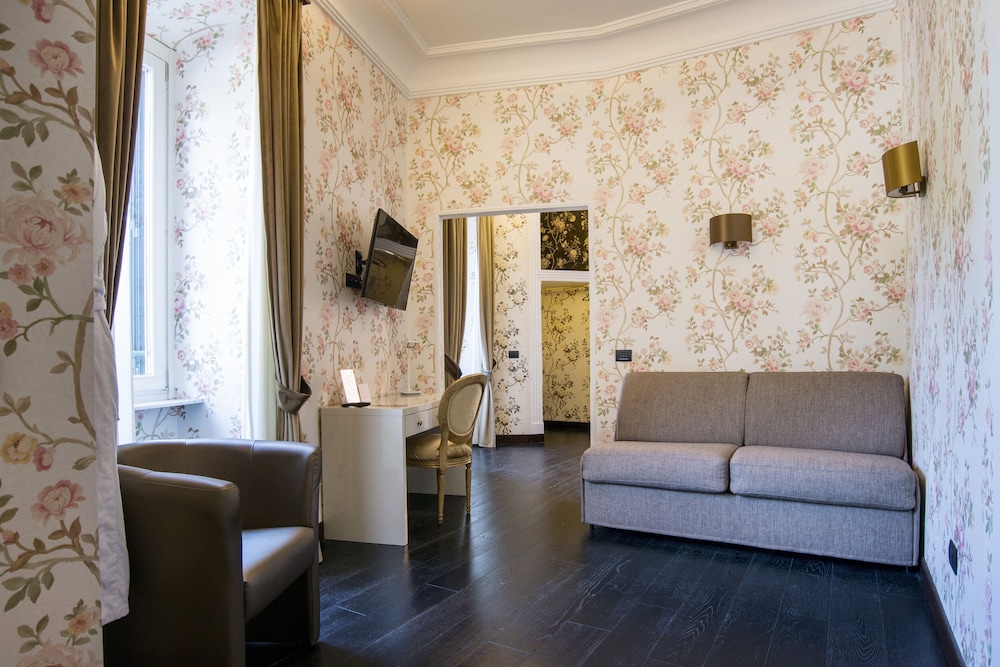 Via Veneto Suites 54/71