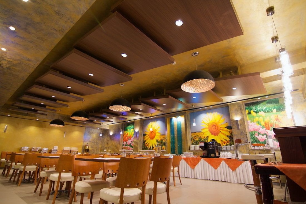 Heliotrope Boutique and Resort Hotels 50/65