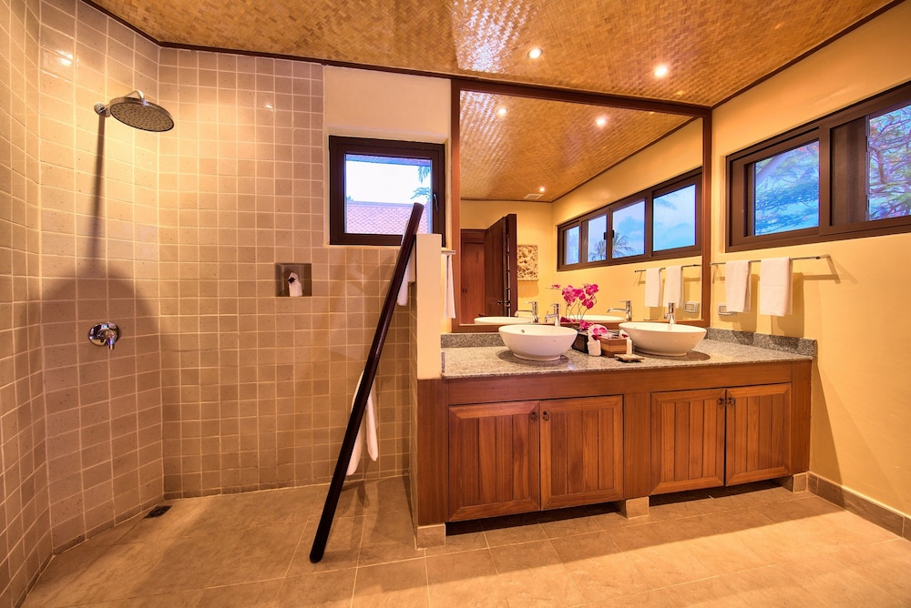 Baan Buaa - 3 Bedroom Beach Side Villa 45/50