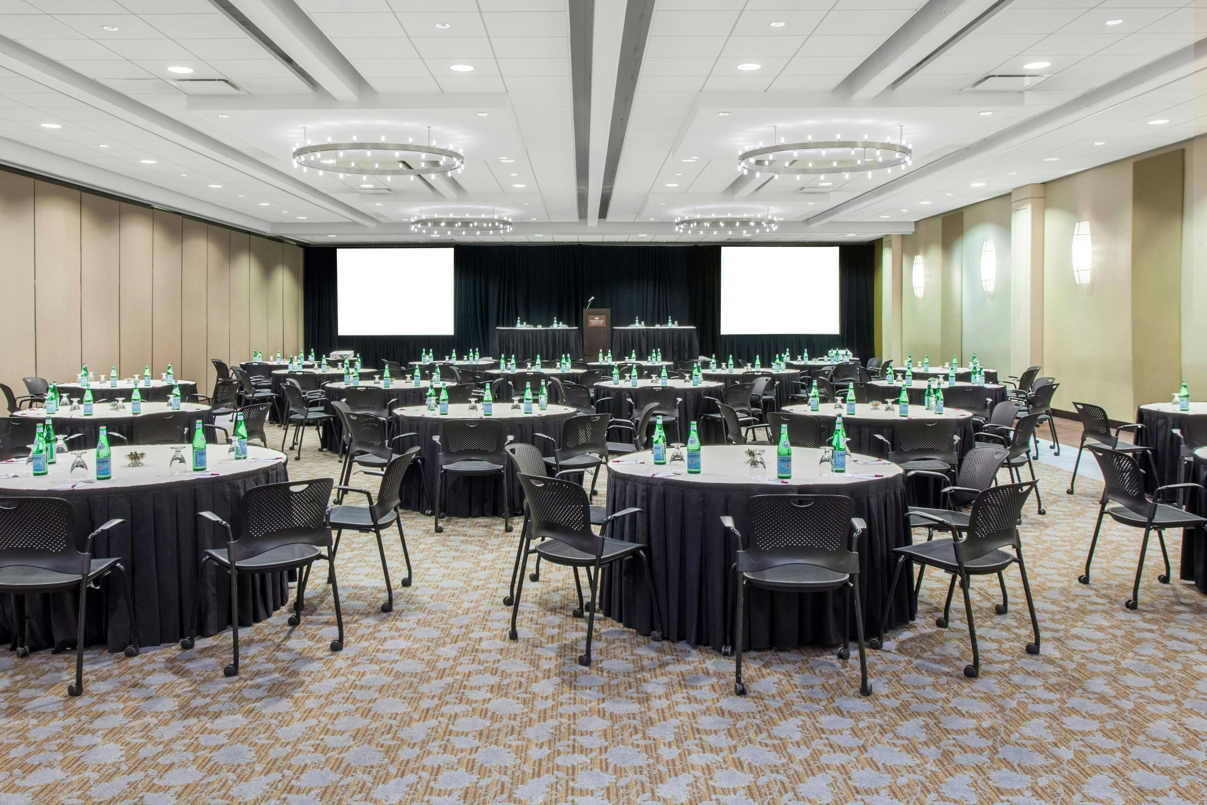 Crowne Plaza Chicago O'Hare Hotel & Conference Center 30/47