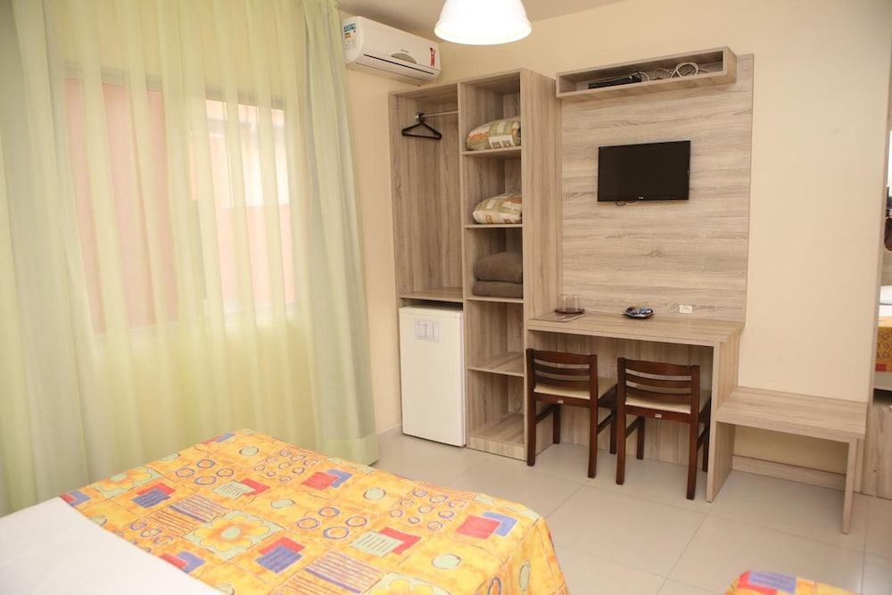 Hotel Acoriano 26/68