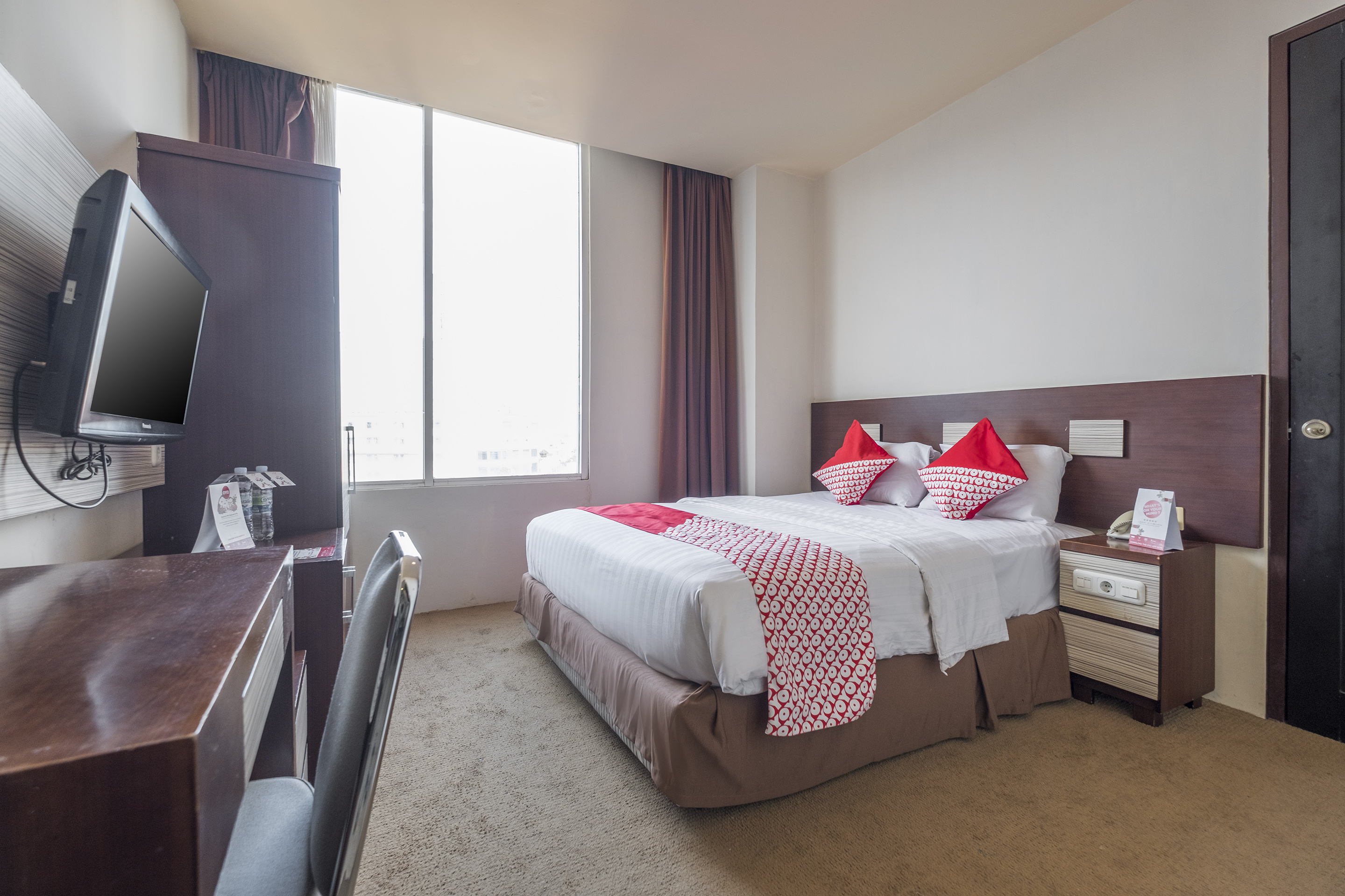 Lynt Hotel Makassar 20/31