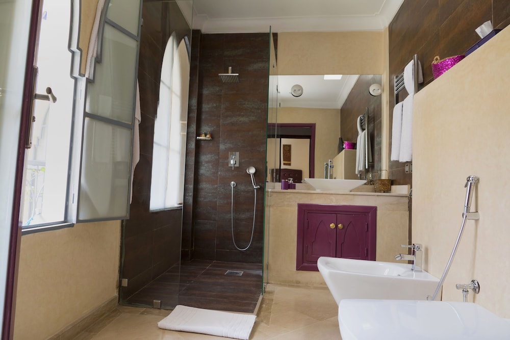 Riad Infinity Sea 73/74