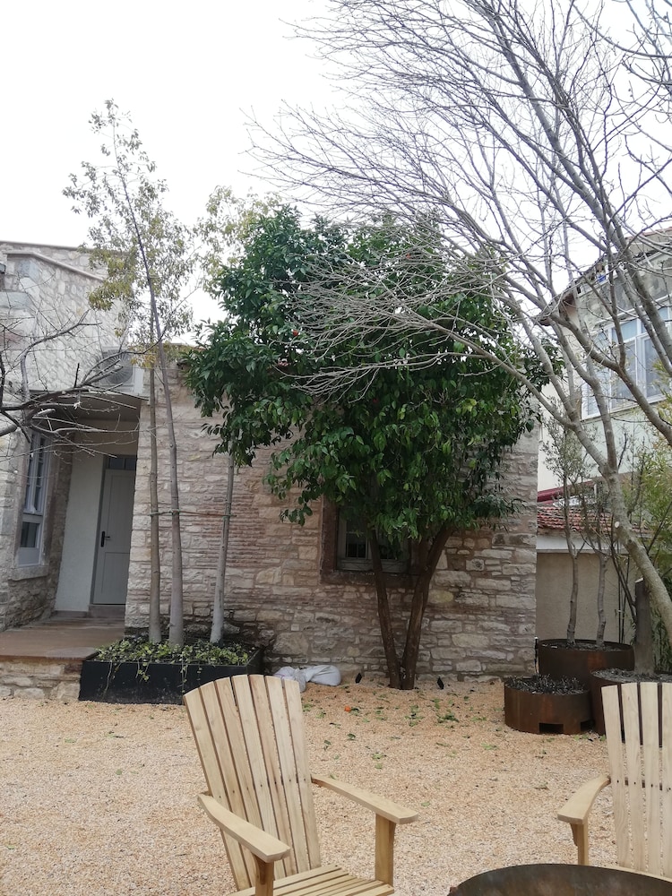 Karargah Urla 40/50