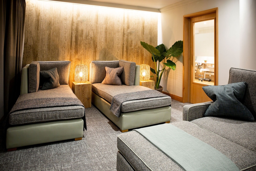 Solent Hotel and Spa 41/110