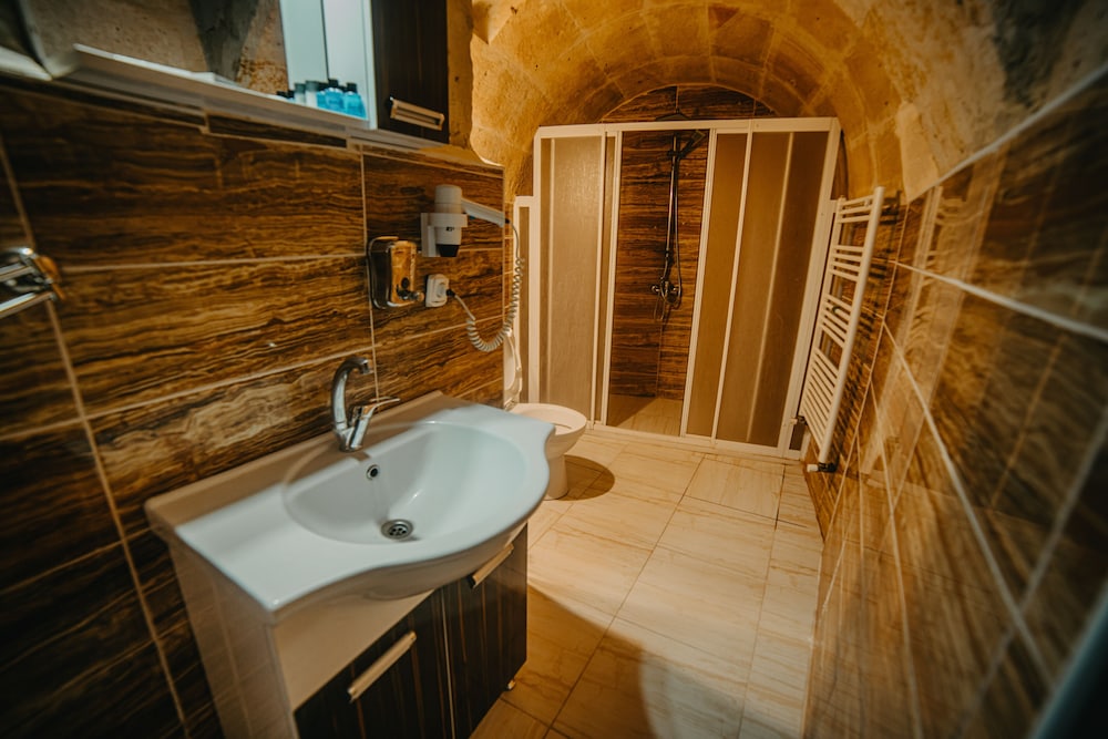 Helios Cave Hotel 45/50
