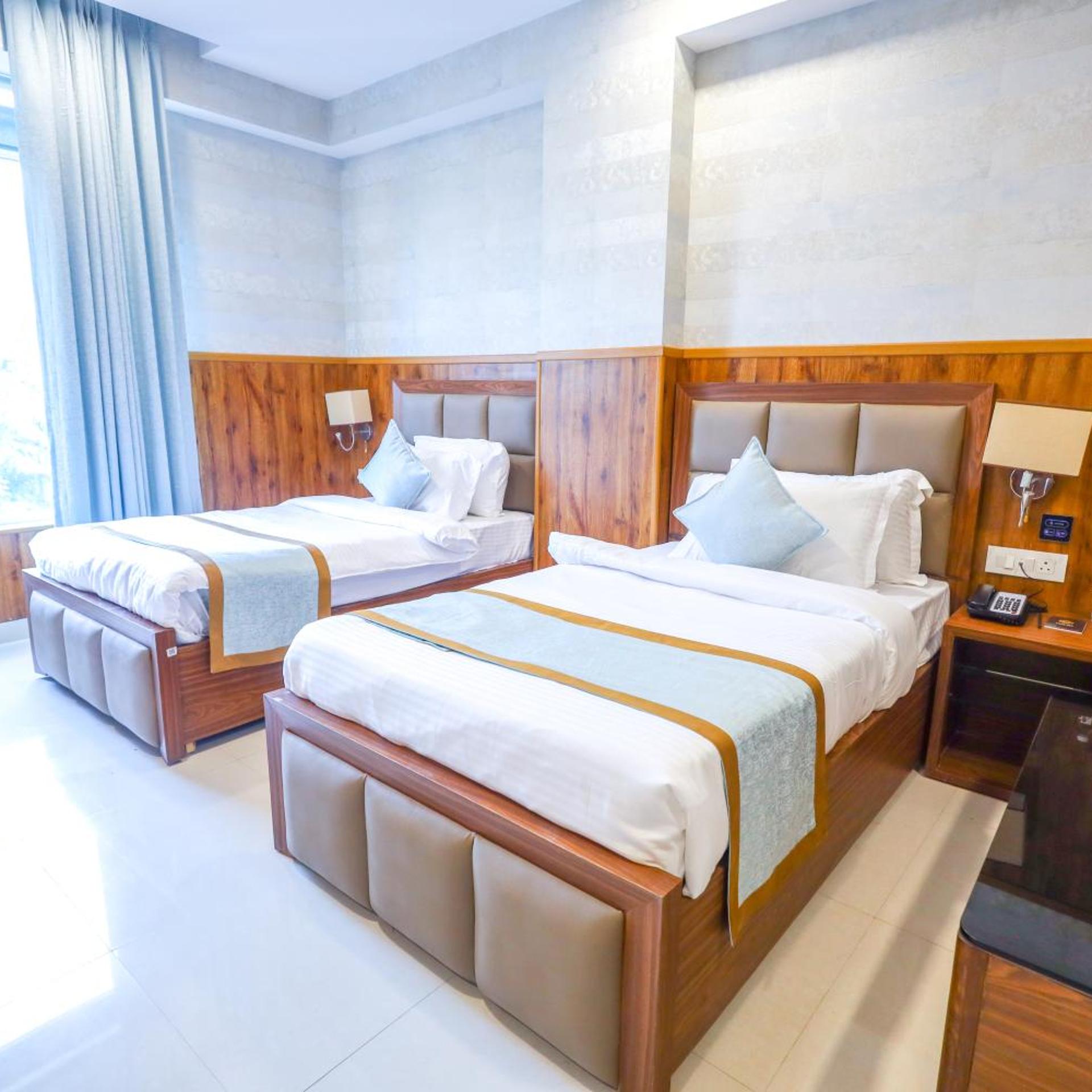 Clay Inn Hotel Gurugram 18/50
