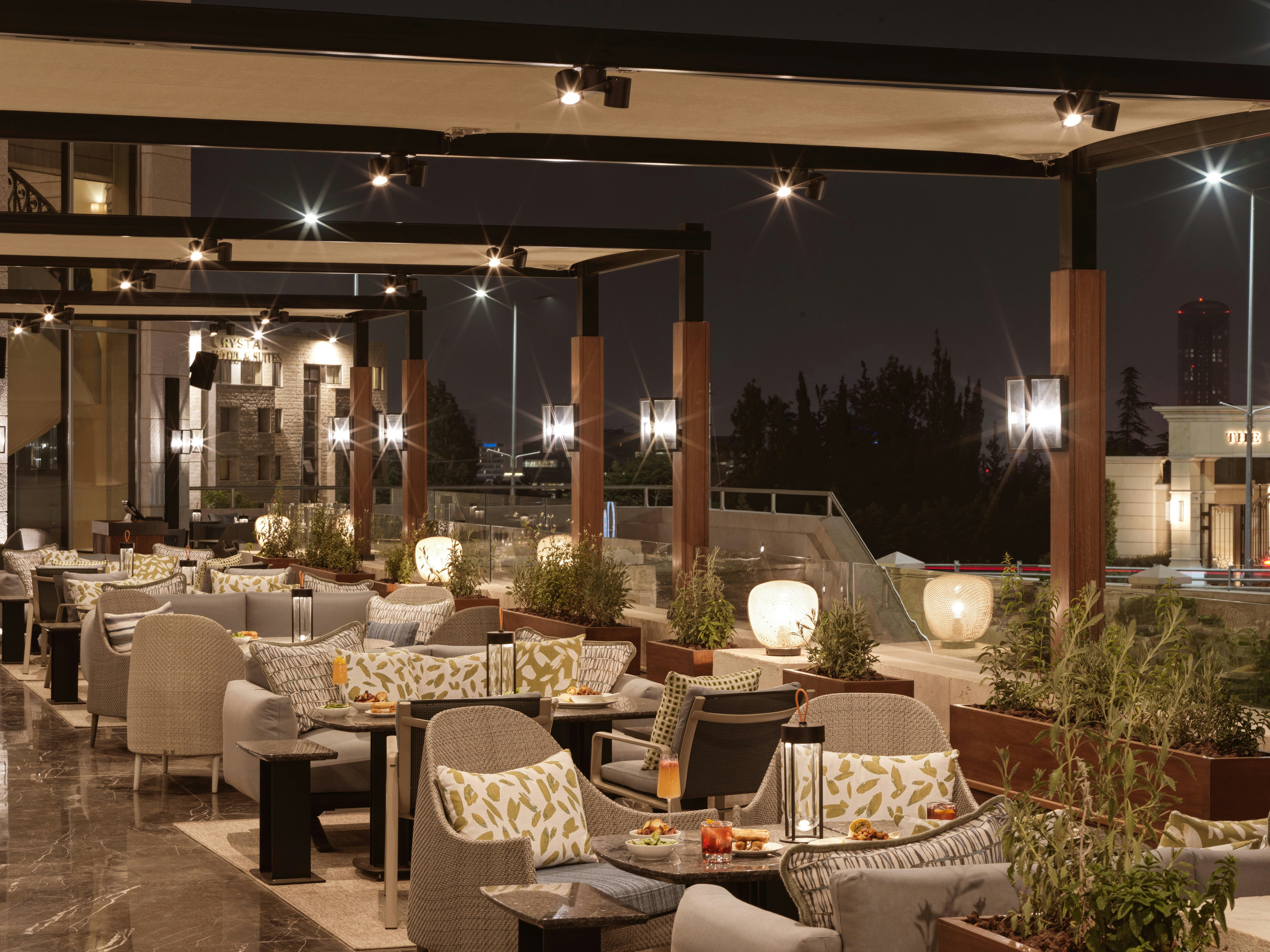 Four Seasons Hotel Amman 47/53
