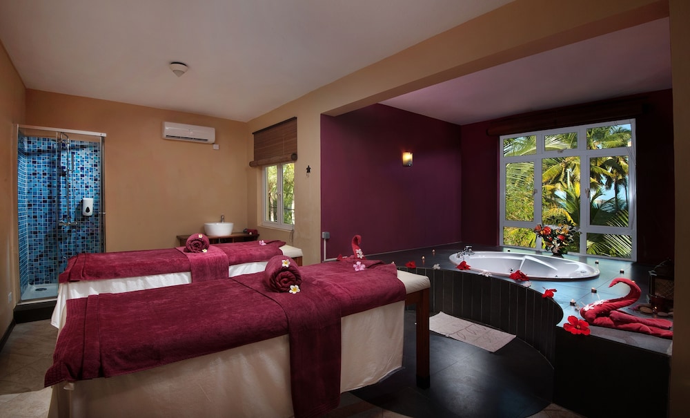 Jalsa Beach Hotel and Spa 16/35