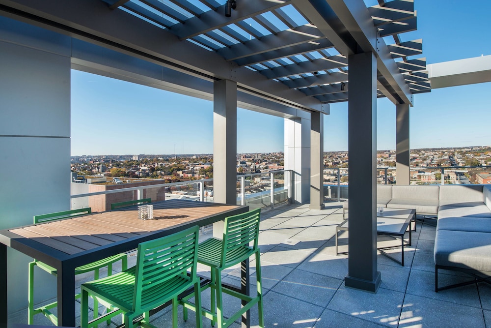 RESIDENCE INN BALTIMORE AT THE JOHNS HOPKINS MEDICAL CAMPUS 3/54