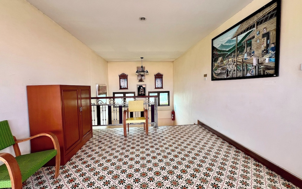 Sawadeelanna Hotel 52/63